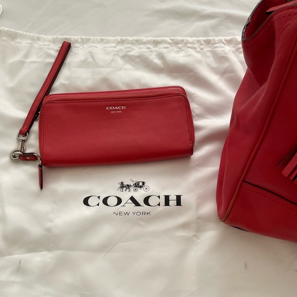 Coach Legacy Handbag - Picture 10 of 15